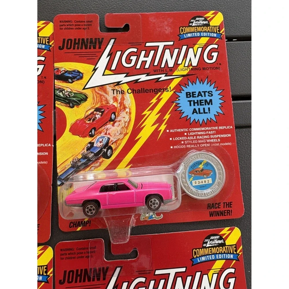 Set of 4 Johnny Lightning The Challengers Series Diecast Model Cars NOS Vintage